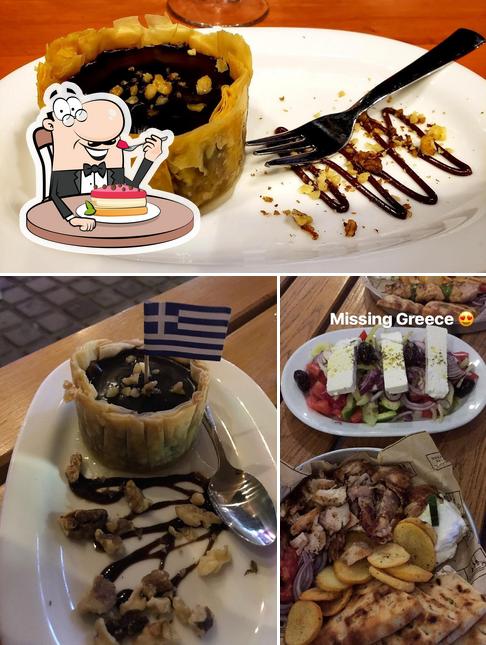Nikos Greek Taverna Burebista bietet eine Auswahl von Desserts 