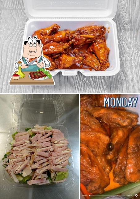 Order meat dishes at Philly Wings & Things