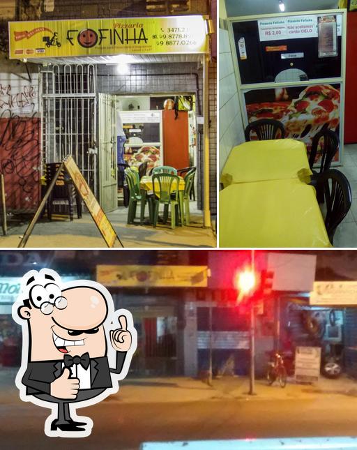 See this picture of Pizzaria Fofinha