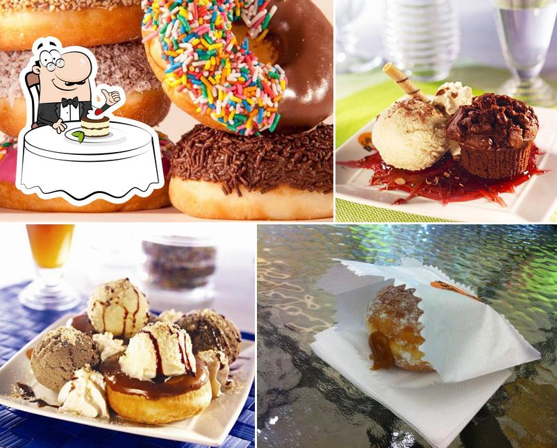 Café Donuts serve uma variedade de pratos doces