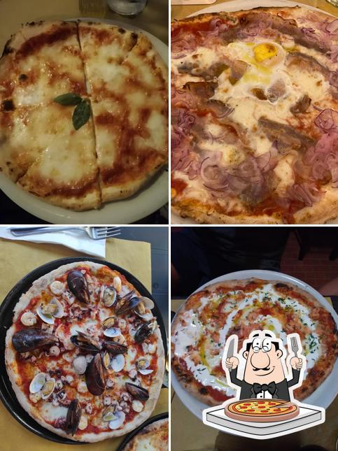 Scegli una pizza a Pizzeria Aió