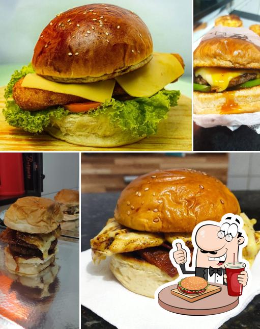 Experimente um hambúrguer no ZANNU'S BURGUER