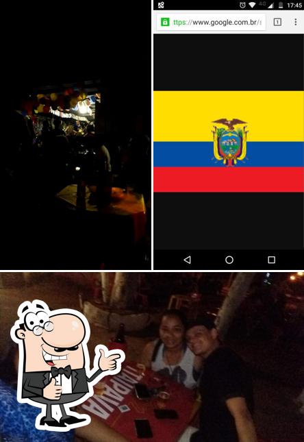 Look at this photo of Bar do Colombiano