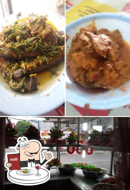 Meals at Rejy Putra Minang