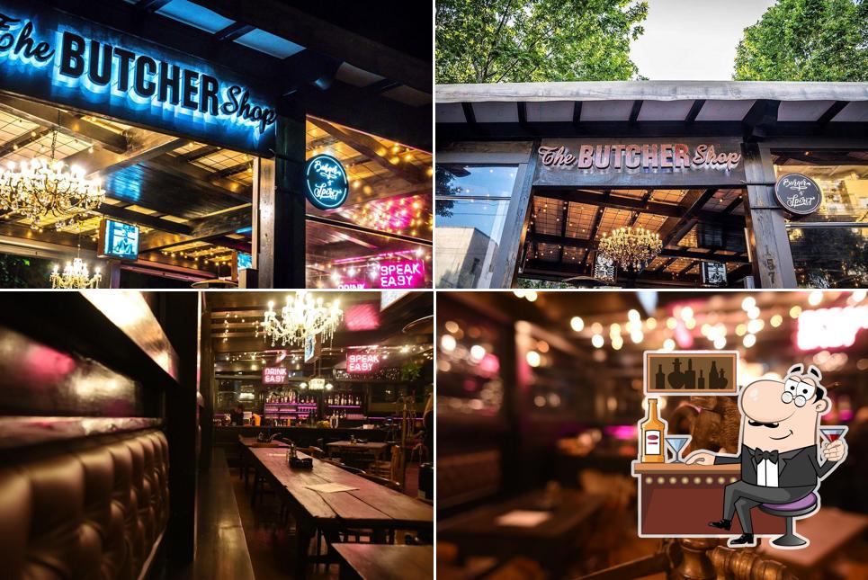 Tra le diverse cose da The Butcher Shop - Burger & Spirit si possono trovare la bancone da bar e esterno