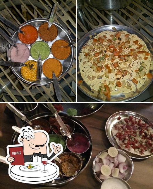 Food at Jain Dal Bati Prahlad Nagar(Kherwara wala)