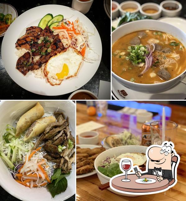 little-minh-s-kitchen-7533-market-crossing-in-burnaby-restaurant