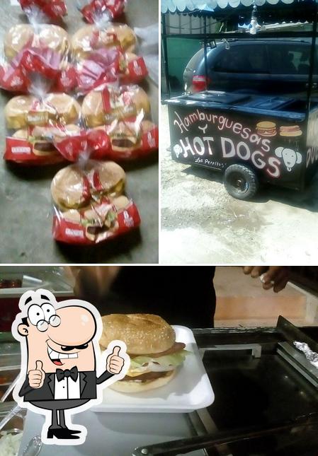 See the picture of Hot Dog Y Hamburguesas " Los Perritos "