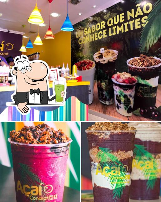 Açai Concept Centro serve um número de bebidas