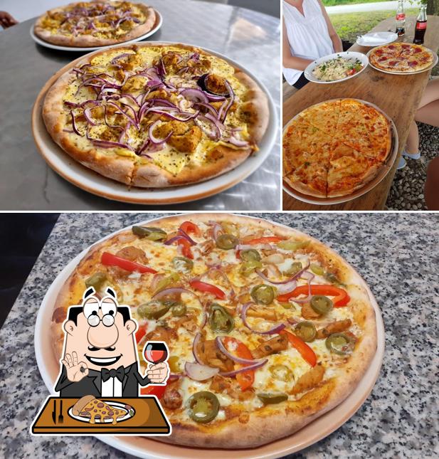 Prenez des pizzas à Kairo's Pizzeria