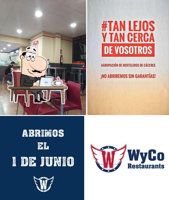 Mira cómo es WyCo Restaurants Cáceres por dentro