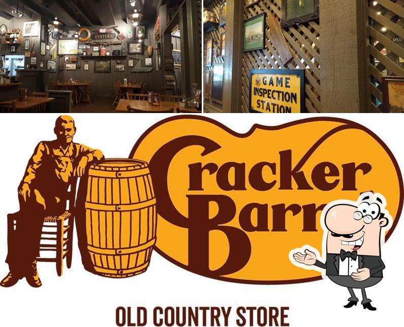 Aquí tienes una foto de Cracker Barrel Old Country Store