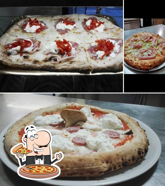 Ordina tra le molte varianti di pizza