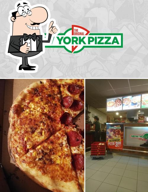Vea esta foto de New York Pizza