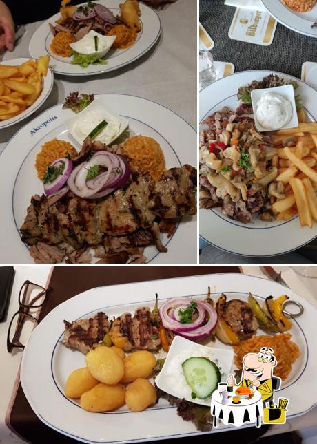 Essen im Restaurant Akropolis
