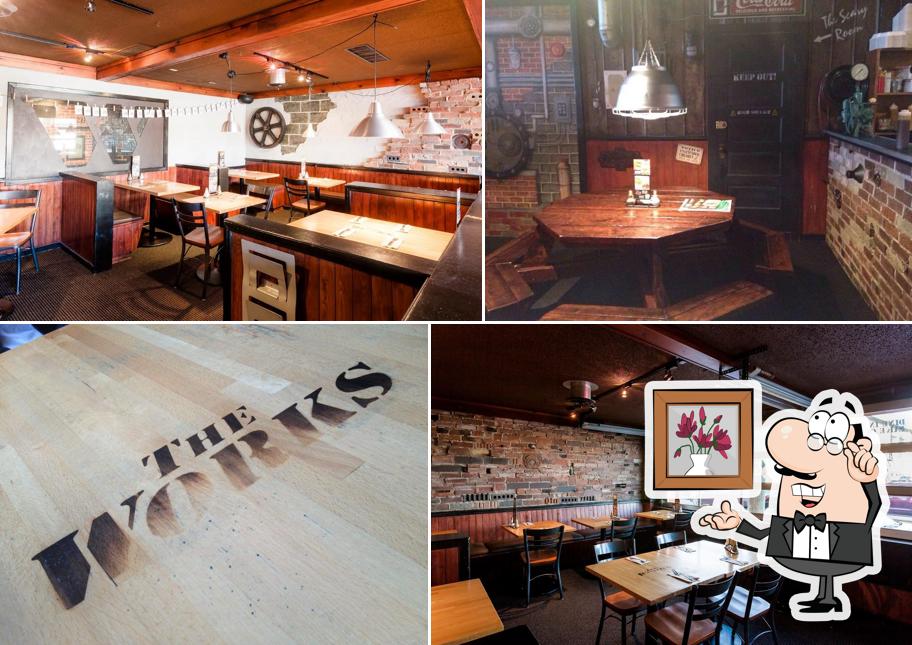 Découvrez l'intérieur de The WORKS Craft Burgers & Beer