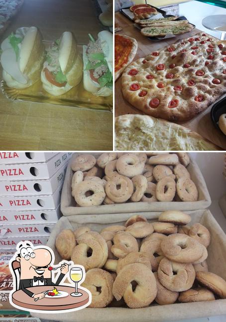 Platti al Panificio A.M. Pizza E Dolci