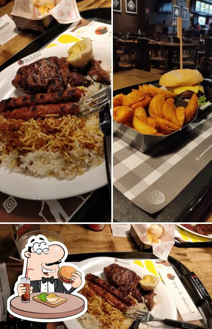 Experimente um hambúrguer no Mania De Churrasco! Prime Steak & Burger - Parque Da Cidade