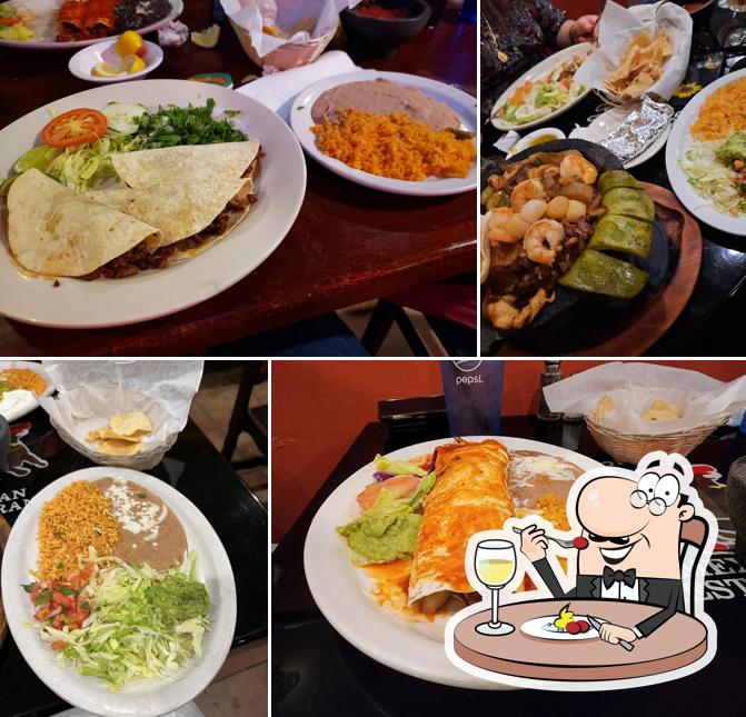Comida en El Toro Mexican Restaurant