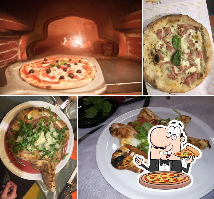 Try out pizza at La Taverna di Totò