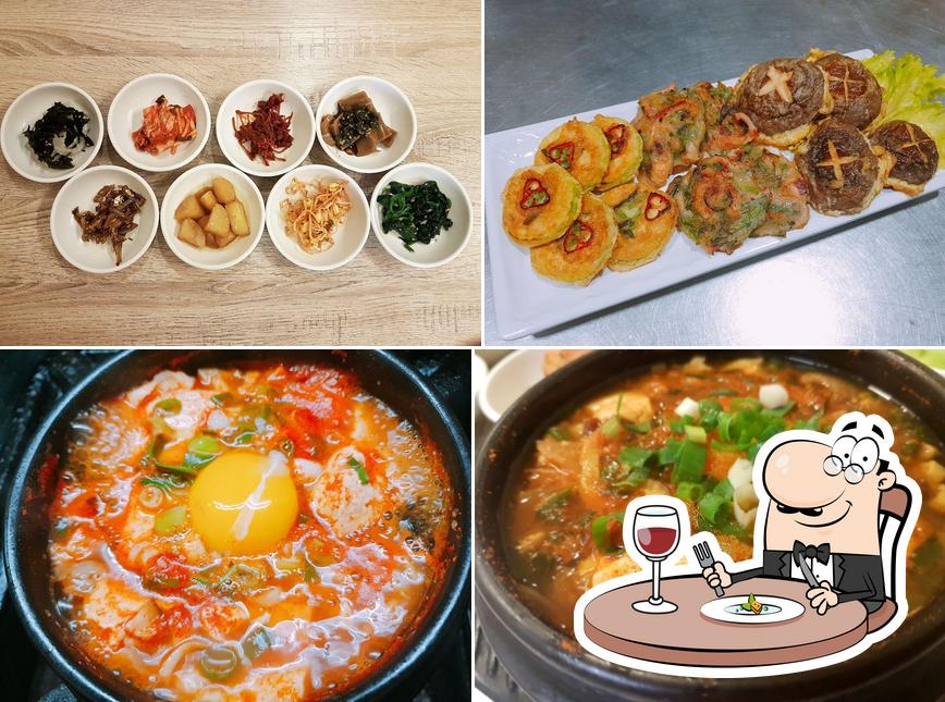 Comida em Mudungsan Cozinha Coreana