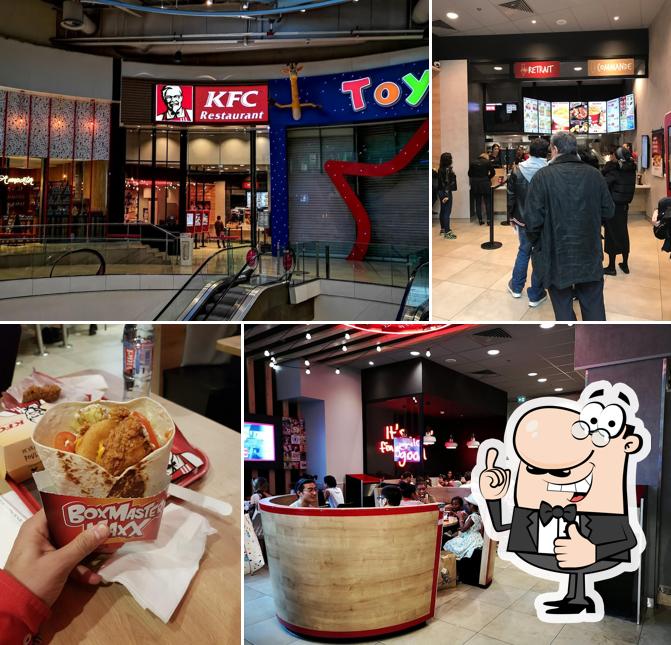 Voici une photo de KFC La Défense