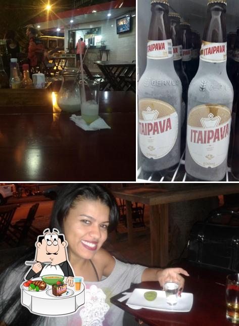 Entre diversos coisas, mesa de jantar e cerveja podem ser encontrados no Luará Beer & Restaurant