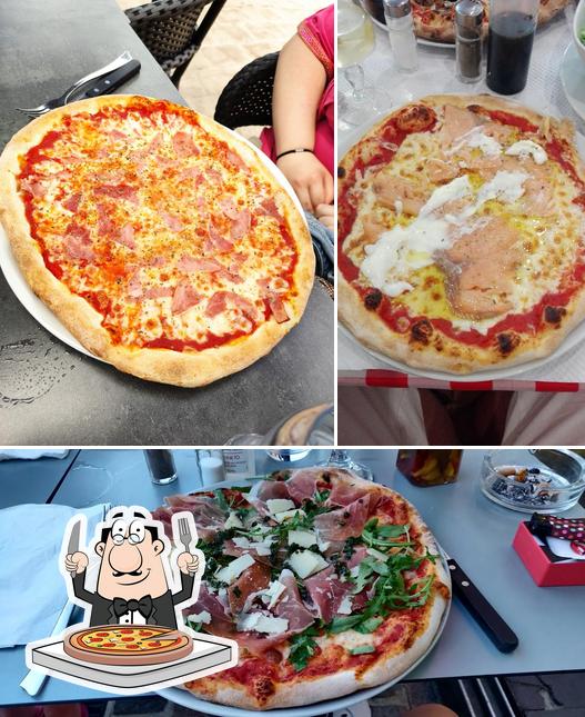Try out pizza at La Pignatta - La Factory