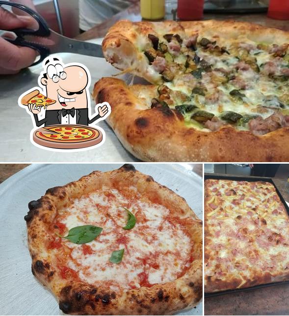 Ordina una pizza a Lupin Pizzeria e Rosticceria da Mario