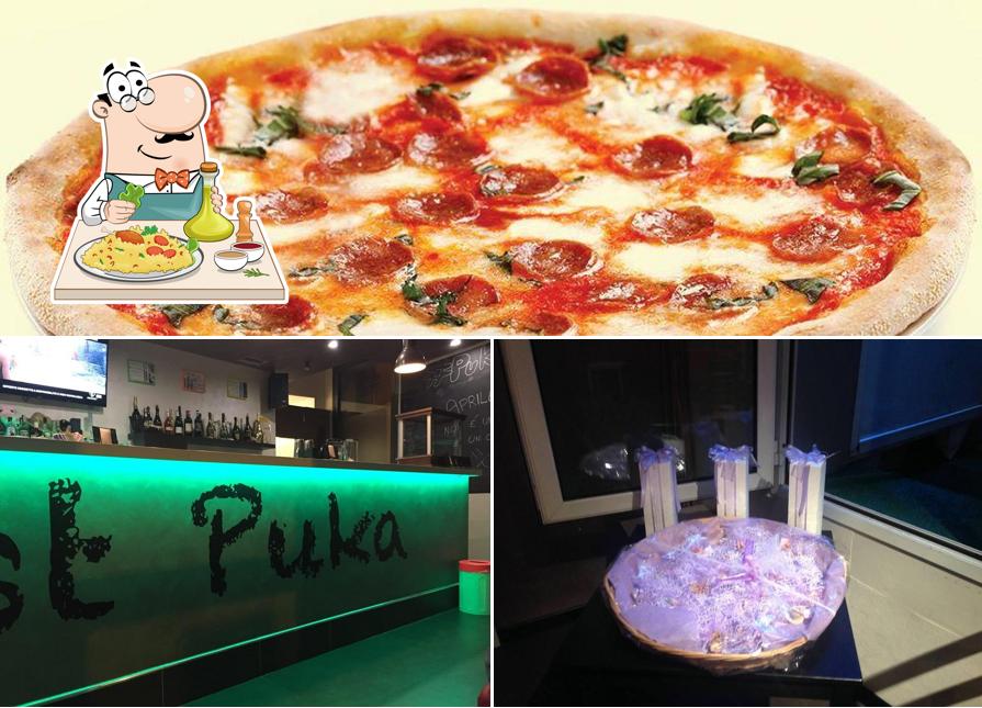 Guarda la foto che mostra la cibo e interni di #Puka's Lounge Bar