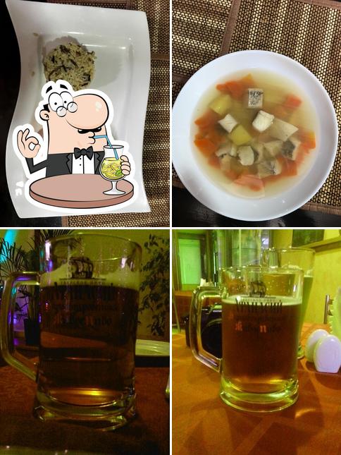 В Пивной ресторан "Осташкофф" есть напитки, еда и многое другое