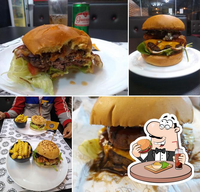 Consiga um hambúrguer no MM BURGER