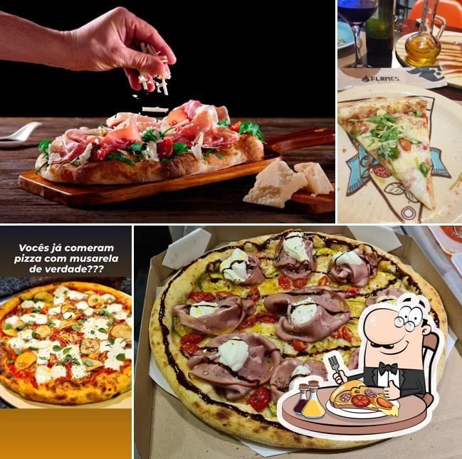 Peça diversos tipos de pizza