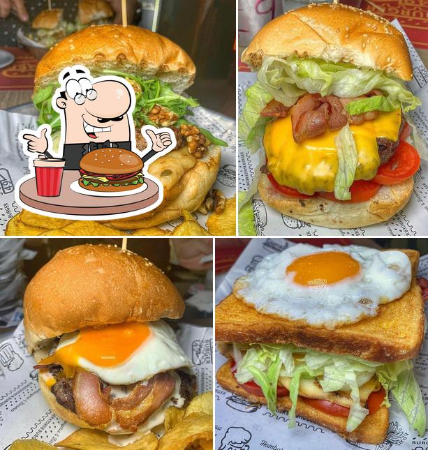 Ordina un hamburger a Burger 49