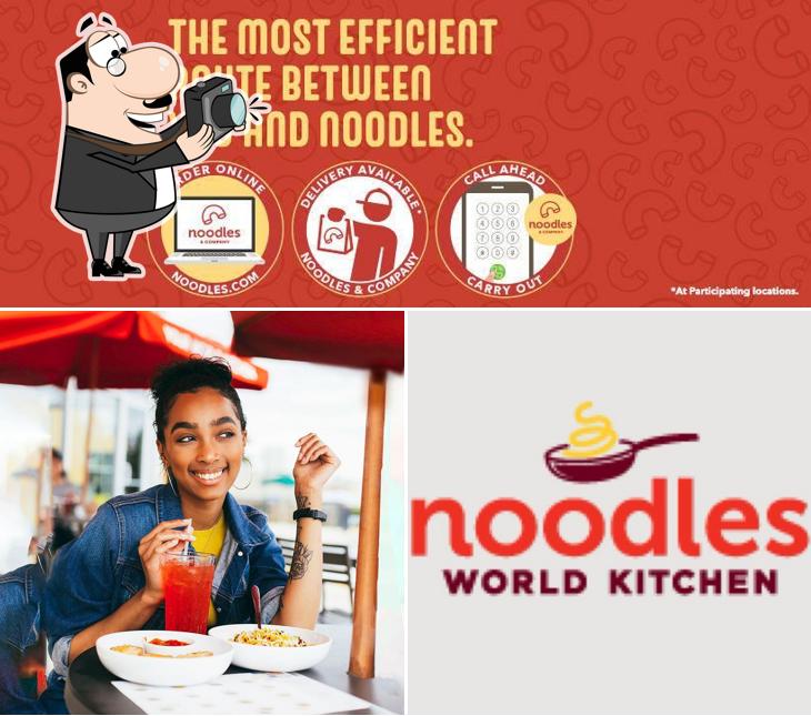Vea esta foto de Noodles and Company