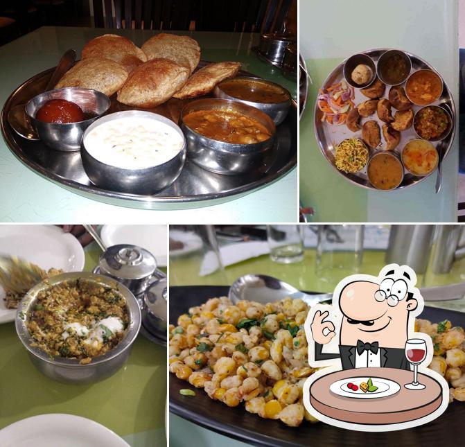 Meals at Agrawal's Rajbhog