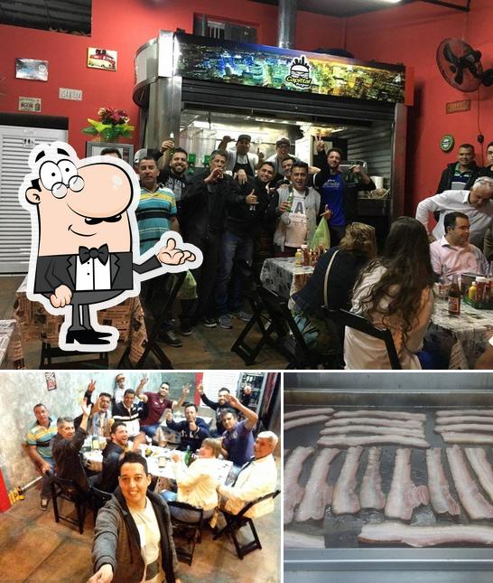 A ilustração do Capittal Burguer’s interior e eu no