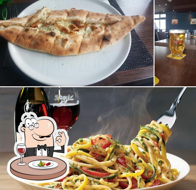 Fontana Restaurant & Bar si caratterizza per la cibo e birra