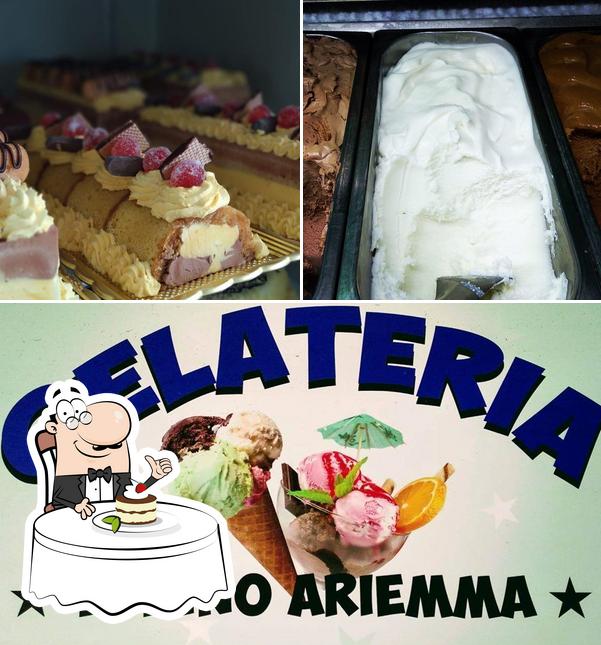 Gelateria da Tonino propone un'ampia gamma di dessert