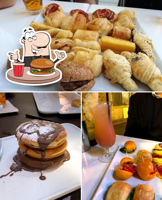 Prenez un hamburger à Cairoli Bakery - Pasticceria, Caffetteria, Ristorante e Wine Bar