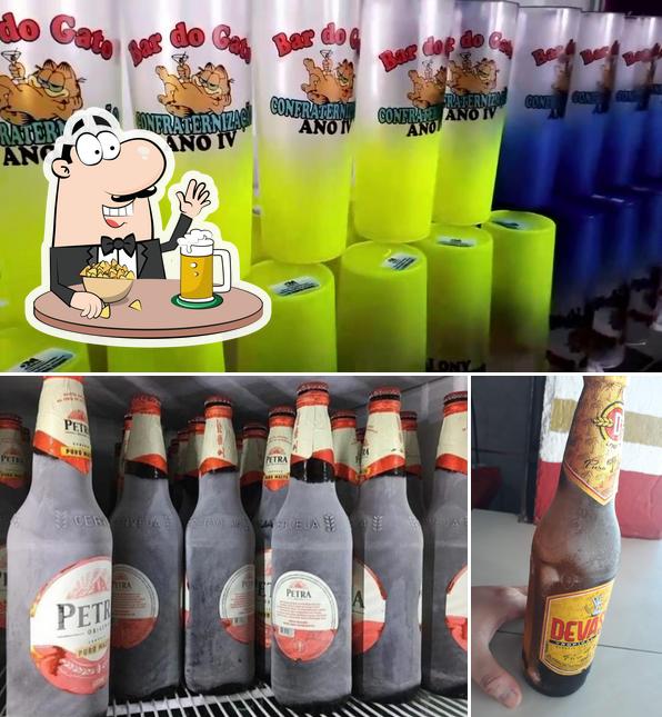 Você pode tomar um copo de cerveja leve ou escura