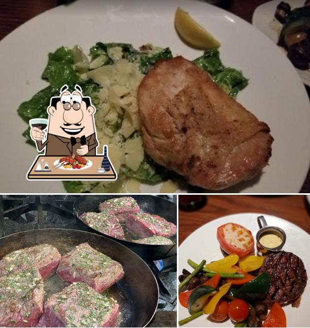 Попробуйте блюда из мяса в "The Bankhead Restaurant & Lounge Sherwood Park"