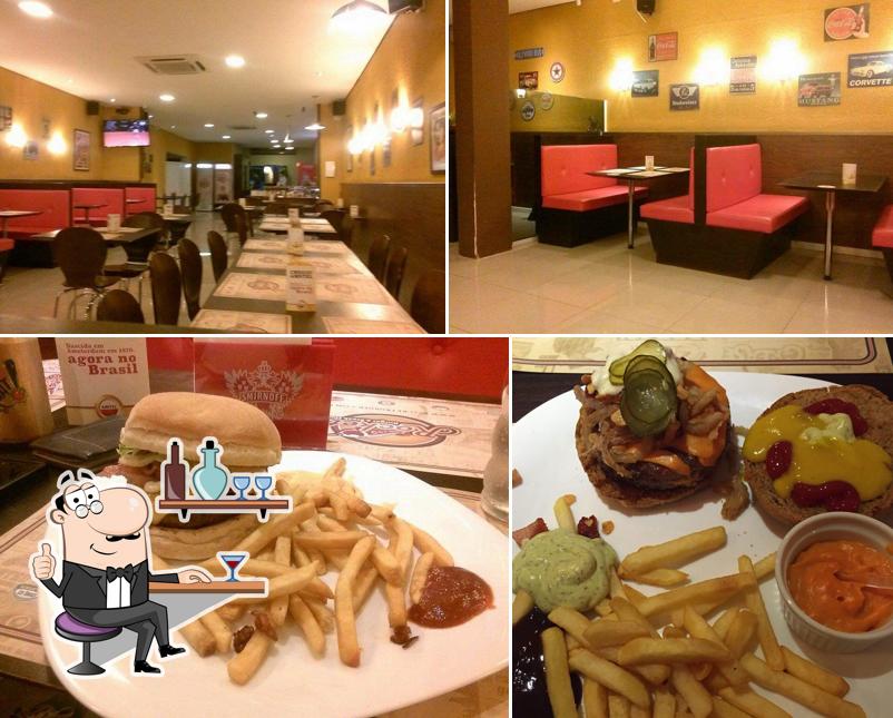 O Rocket Burger se destaca pelo interior e comida