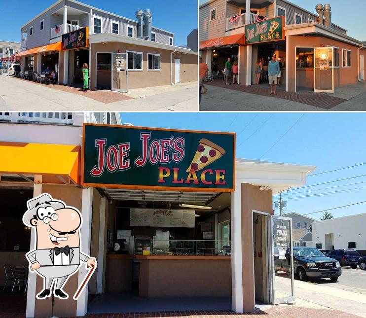 The exterior of JoJo's Famous Pizza