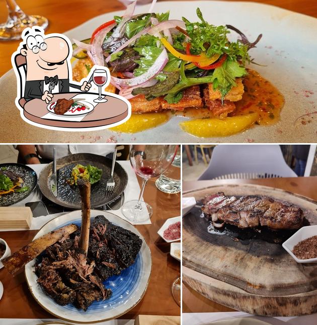 Pick meat meals at Palomulata Parrilla Boutique