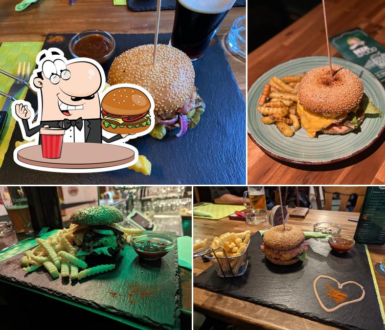 Закажите гамбургеры в "IRISH PUB - BEST BURGER IN TOWN"