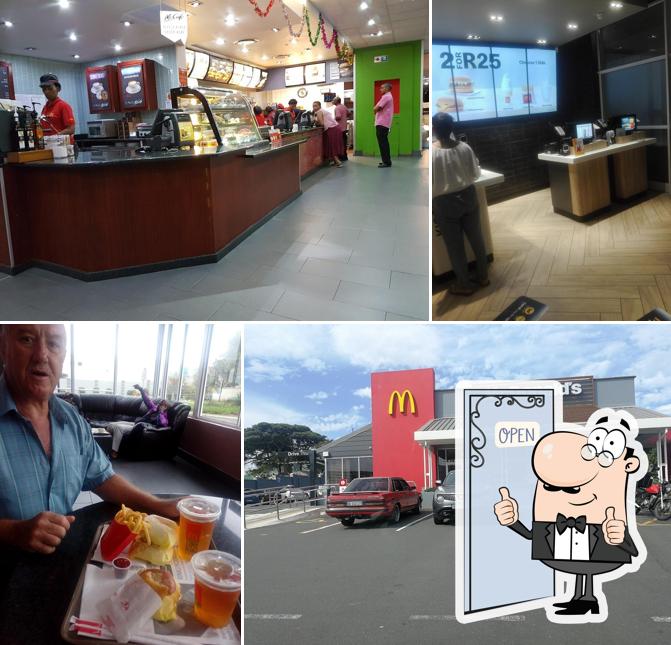 Voici une image de McDonald's Amanzimtoti Drive-Thru