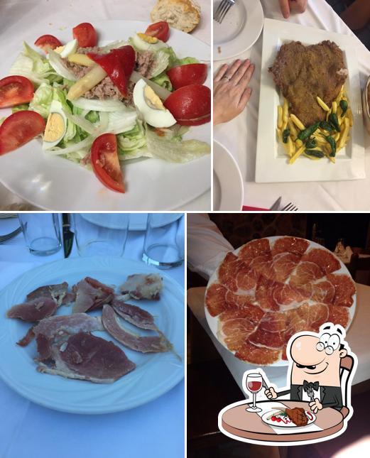 Try out meat dishes at Restaurante El Principado