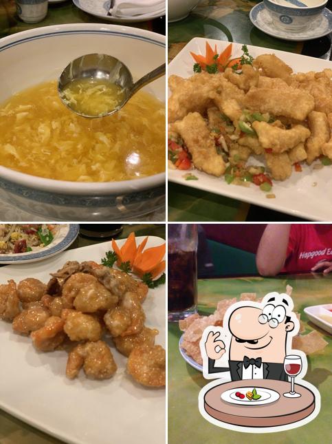 Food at China Panda Restaurant