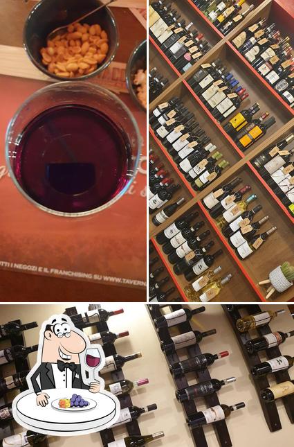 È gradevole godersi un bicchiere di vino a Tavernacolo Ciriè